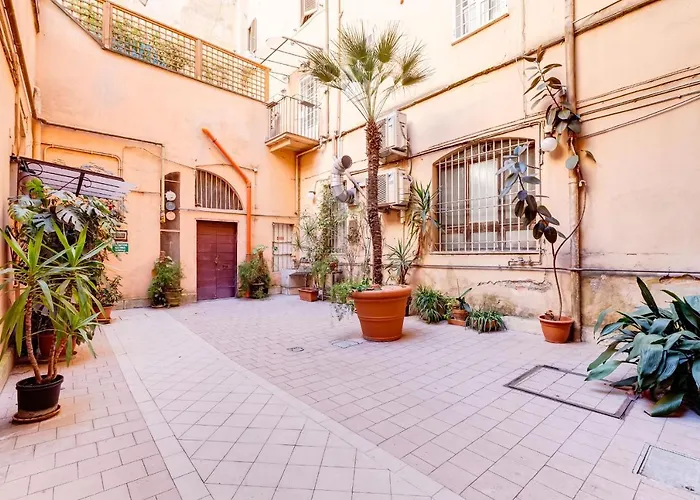 Scipioni Charming Studio Patio Near The Vatican And The Metro Apartment