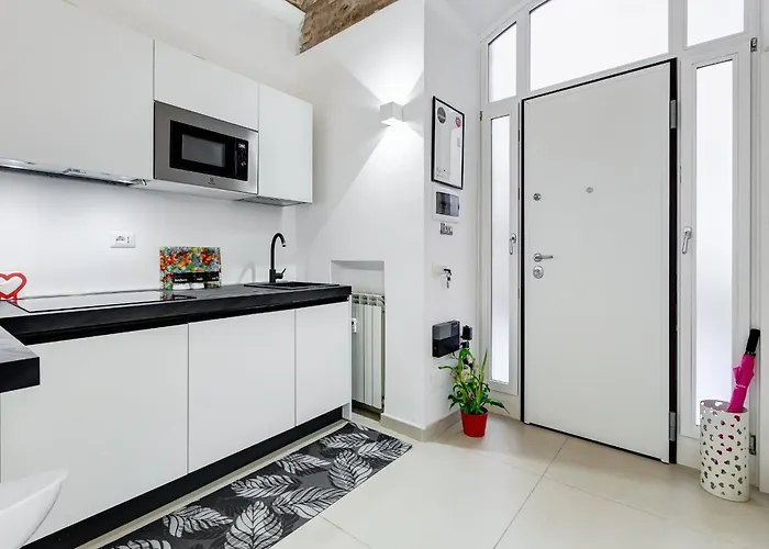 Apartment Scipioni Charming Studio Patio Near The Vatican And The Metro Rome