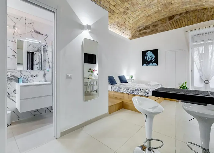 Apartment Scipioni Charming Studio Patio Near The Vatican And The Metro