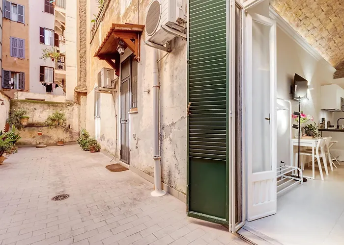 Scipioni Charming Studio Patio Near The Vatican And The Metro * Rome
