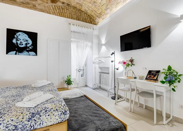 Scipioni Charming Studio Patio Near The Vatican And The Metro Apartment Rome