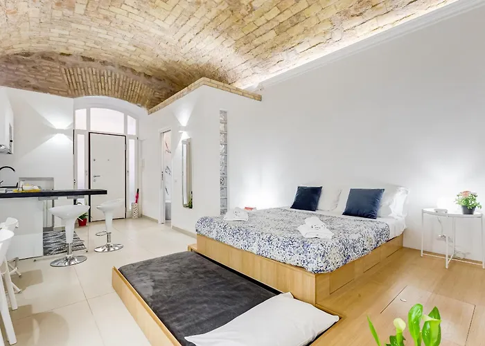 Apartment Scipioni Charming Studio Patio Near The Vatican And The Metro Rome
